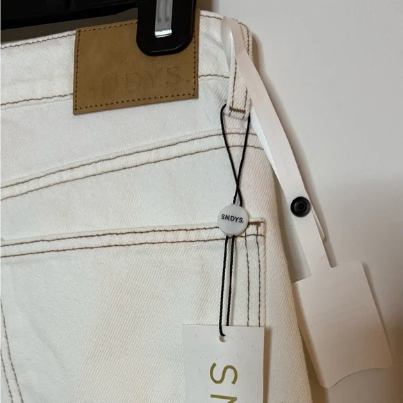 SNDYS RUNE JEANS - Picture 11 of 12